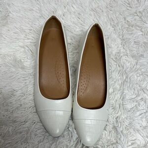 Elegant White Women's Flats